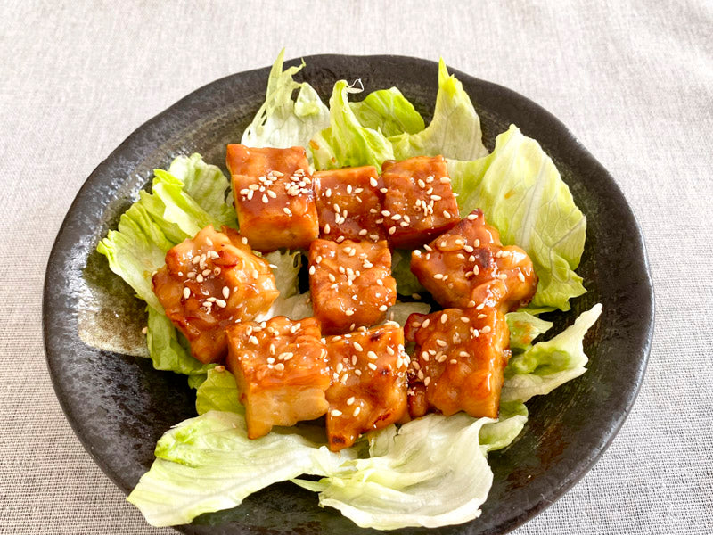 大豆の発酵食品 "テンペ" の照り焼き